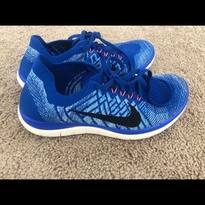 Nike Free 4.0 Flyknit. Like new! Size 6.5